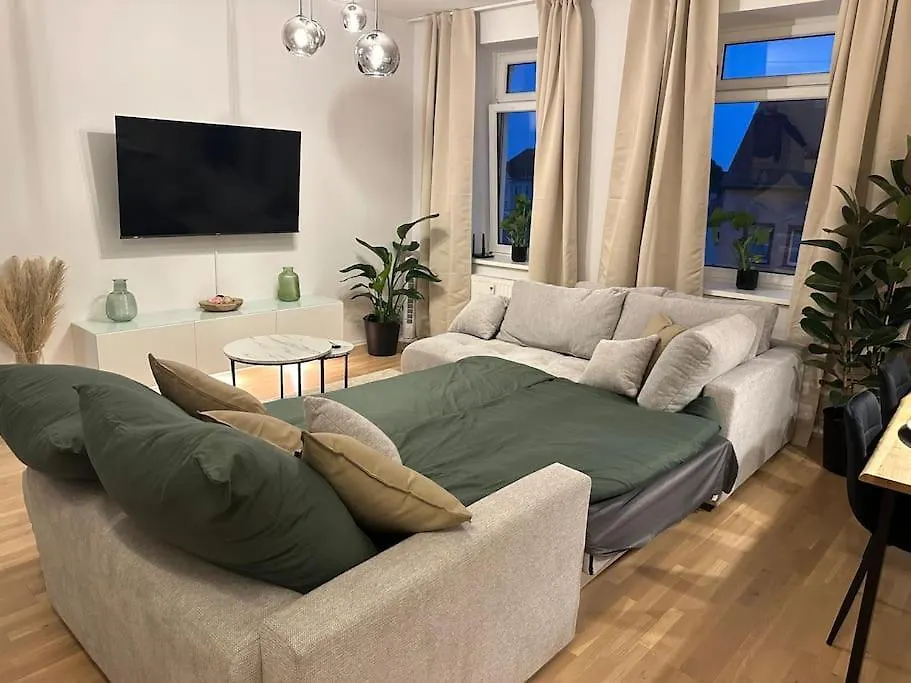 Luxus 2 Zimmer Apartment Mit Stellplatz Und Balkon Leipzig