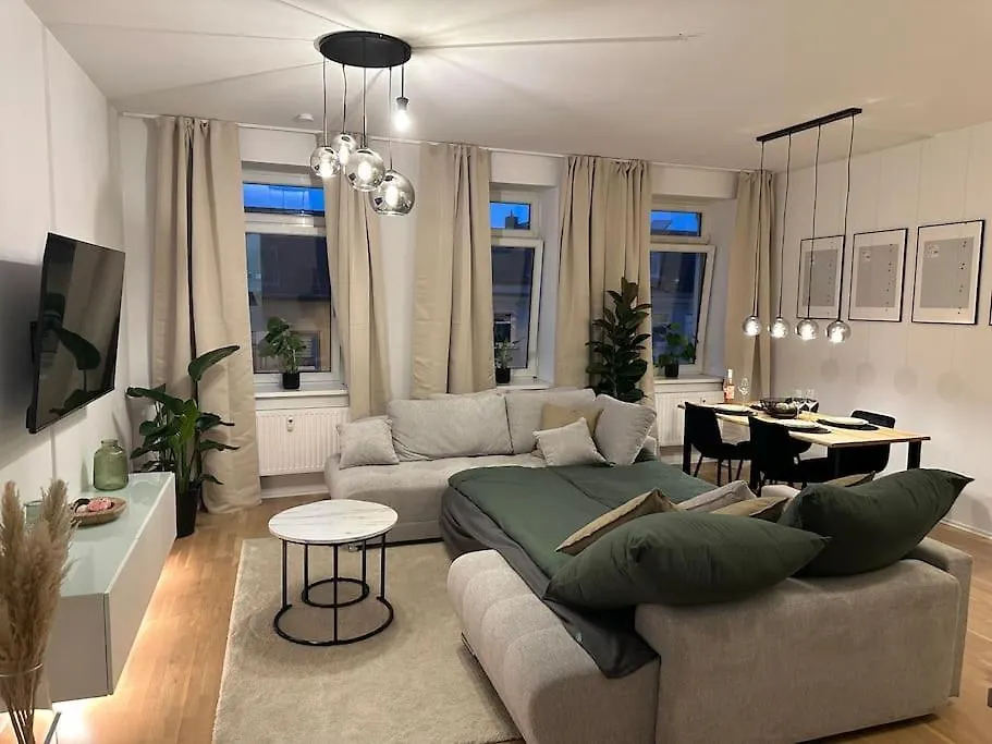 Luxus 2 Zimmer Apartment Mit Stellplatz Und Balkon 莱比锡 0*,  德国